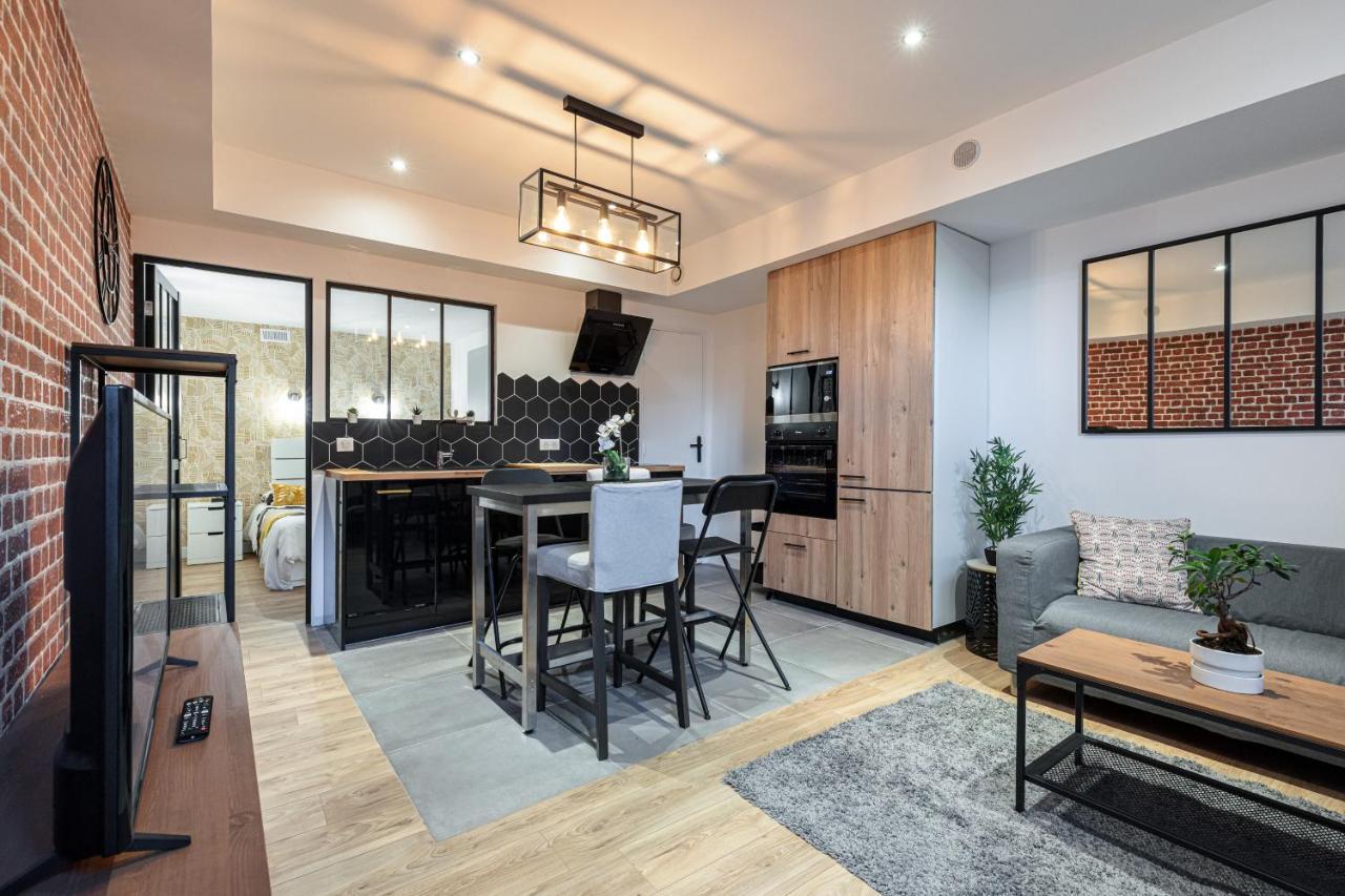 Le Loft Magnan - Ac- Pres Mer - Wifi - Parking - Confort Et Moderne - Supermarches Et Tram Proches Nice Bagian luar foto