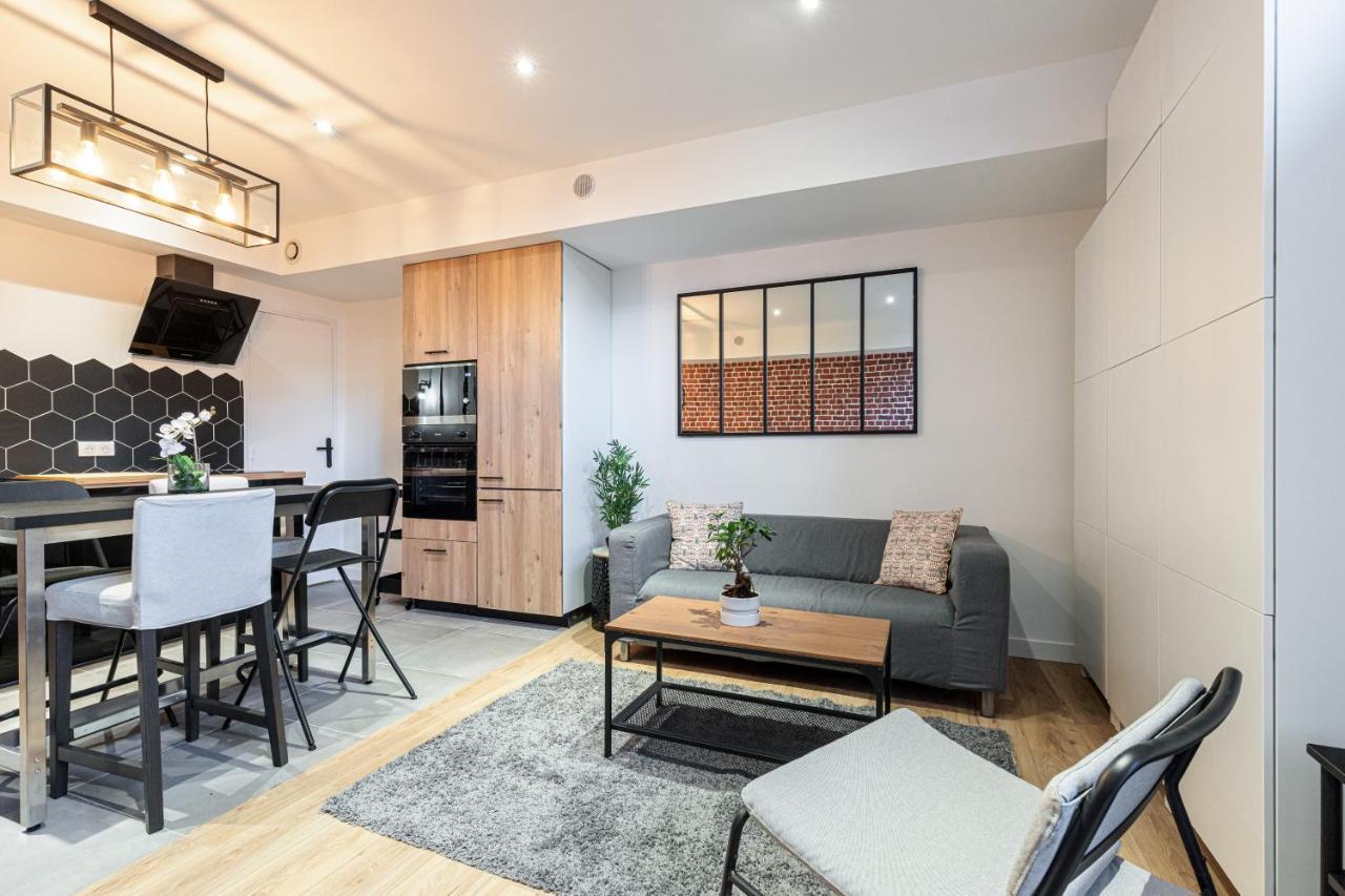 Le Loft Magnan - Ac- Pres Mer - Wifi - Parking - Confort Et Moderne - Supermarches Et Tram Proches Nice Bagian luar foto